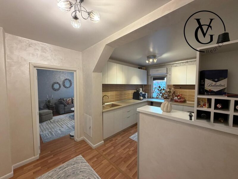 Sebastian Apartament 3 camere Renovat